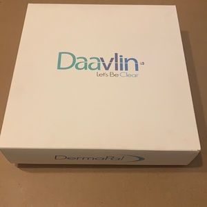 Daavlin DermaPal home phototherapy unit
